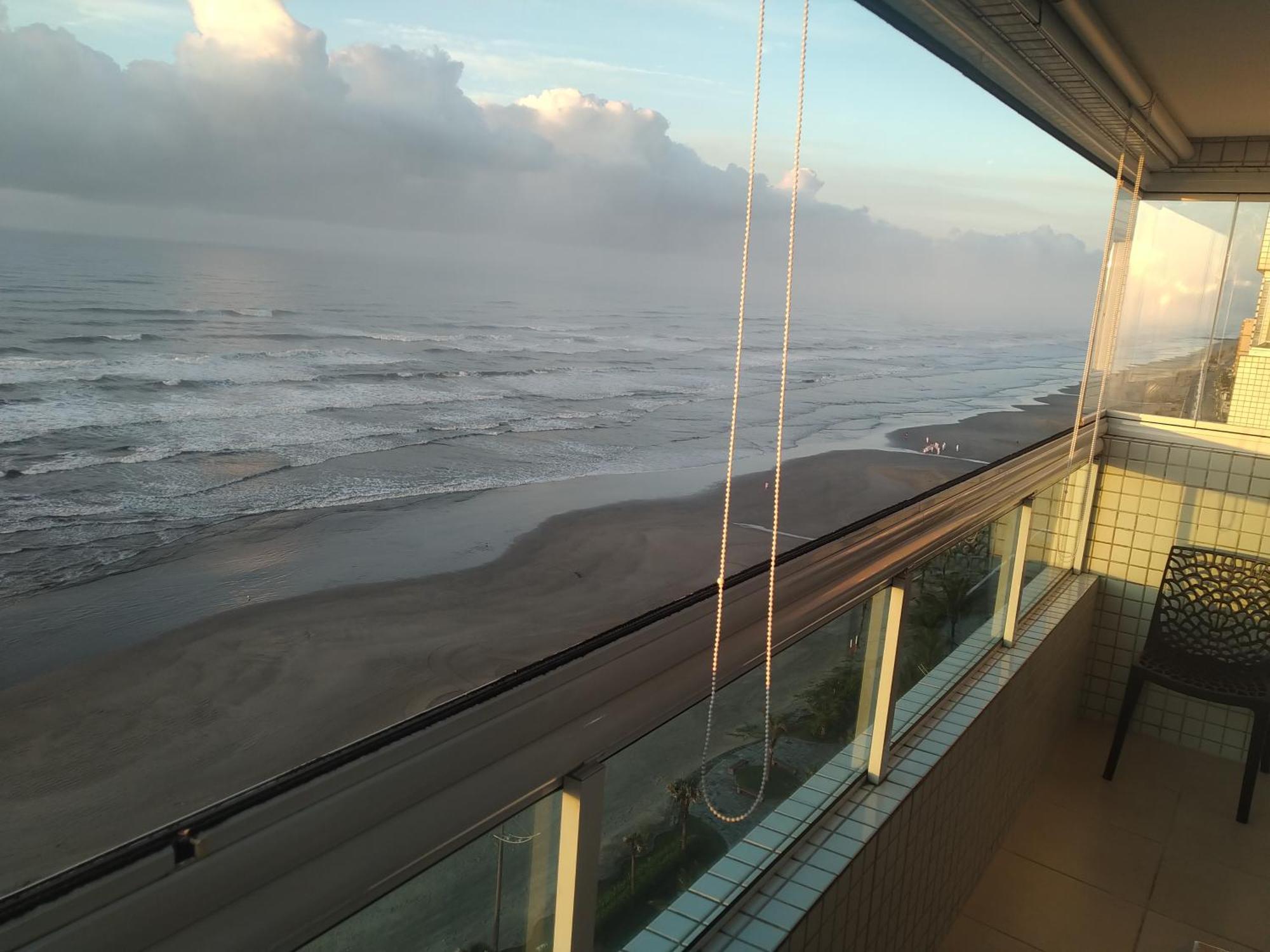 Apartamento Frente Mar Pe Na Areia Praia Grande  Exterior photo